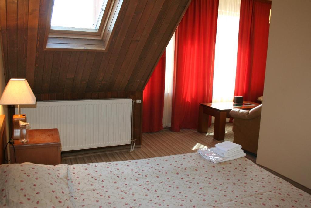 רזלוג Family Hotel Zora חדר תמונה